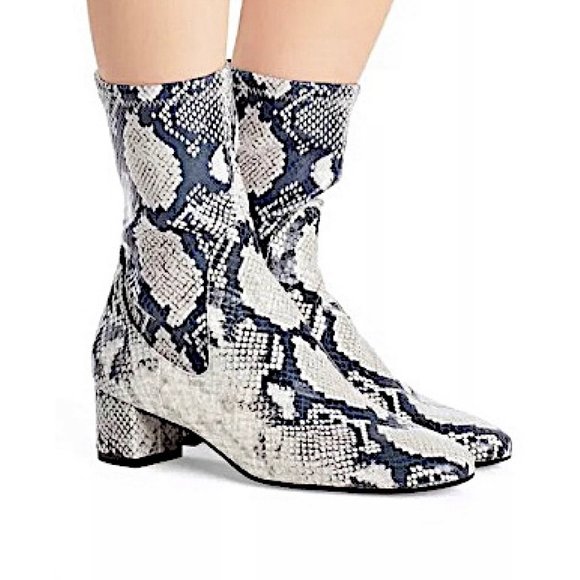 HP🎉 NWT Stuart Weitzman Ernestine Python Print Leather Boots - Picture 1 of 11